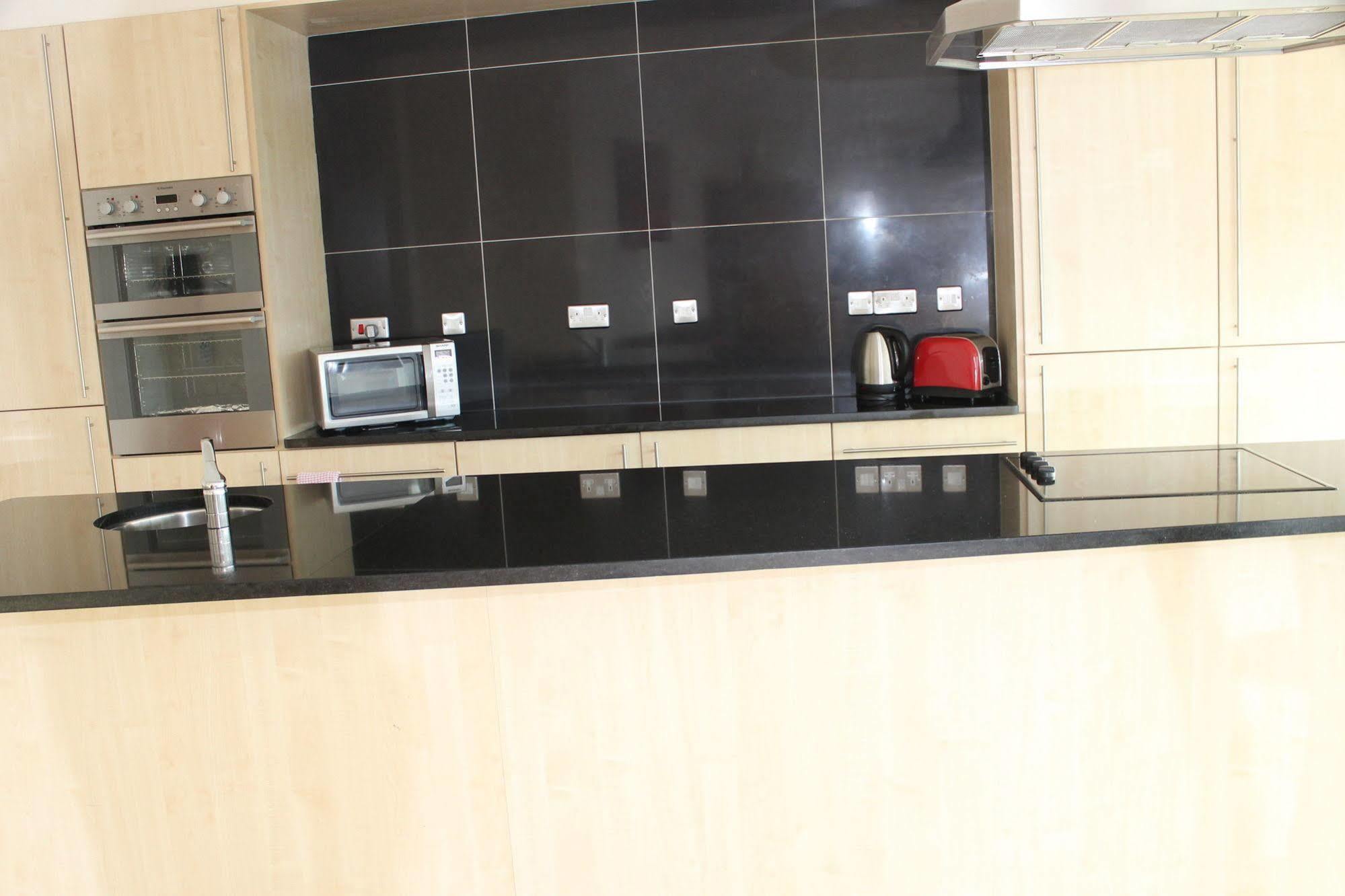 Glasgow Lofts Serviced Apartments Exterior photo